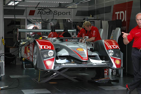 Der var en knusende ro over hele Audi teamet.
(Foto: Motorsporten.dk)